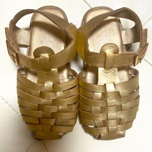 Kids sandals